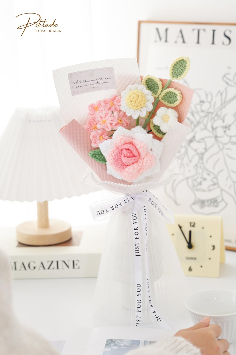 Handmade Crochet Rose Daisy as a Gift for Lover, Family,Friends. Crochet Bouquet, Crocheted Yarn Flowers, Artificial Flower Finished Bouquet