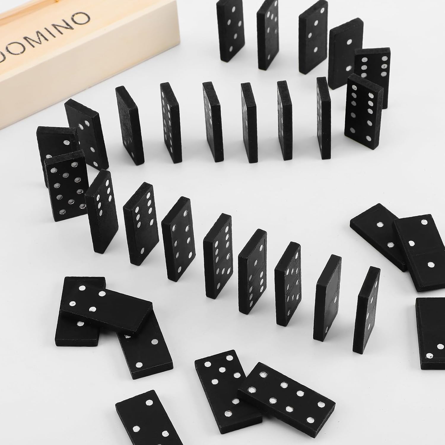 Hungdao 24 Pack Mini Dominos Set for Adults Bulk Double 6 Dominoes Wooden Miniature Classic Board Games Party Favor Travel Family Games Educational Toys with Wood Case Operation Christmas Item Gifts