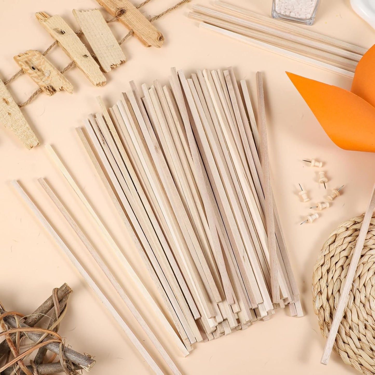 140Pcs 1/4" x 12" Balsa Wood Sticks, Square Dowel Rods Unfinished Balsa Wood Strips Hardwood Sticks for Crafts DIY Projects Models Making
