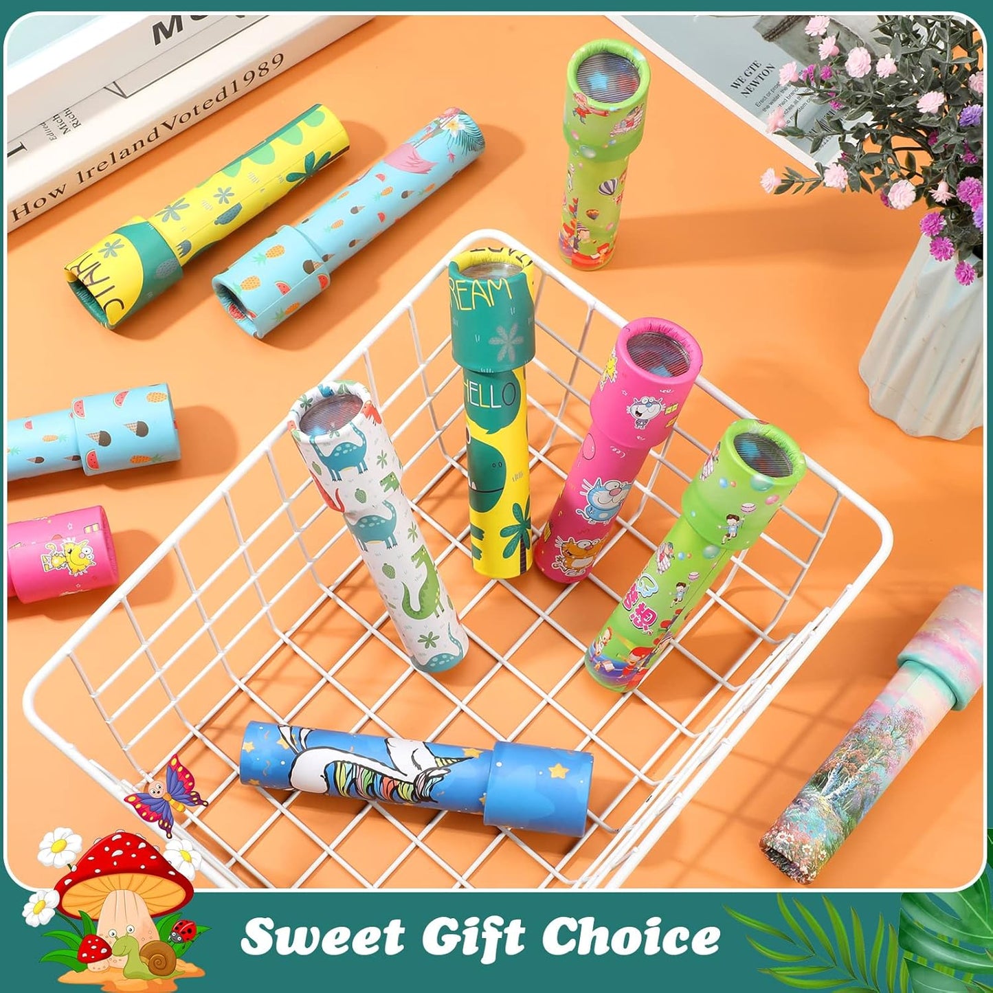 24 Pcs Classic Kaleidoscopes Educational Toys Return Gifts Paper Tumble Tube Prism Lens Old Fashioned Vintage Toys Party Favor Valentines Gift for Kids Stock Stuffer, Random Style(Cute Style)