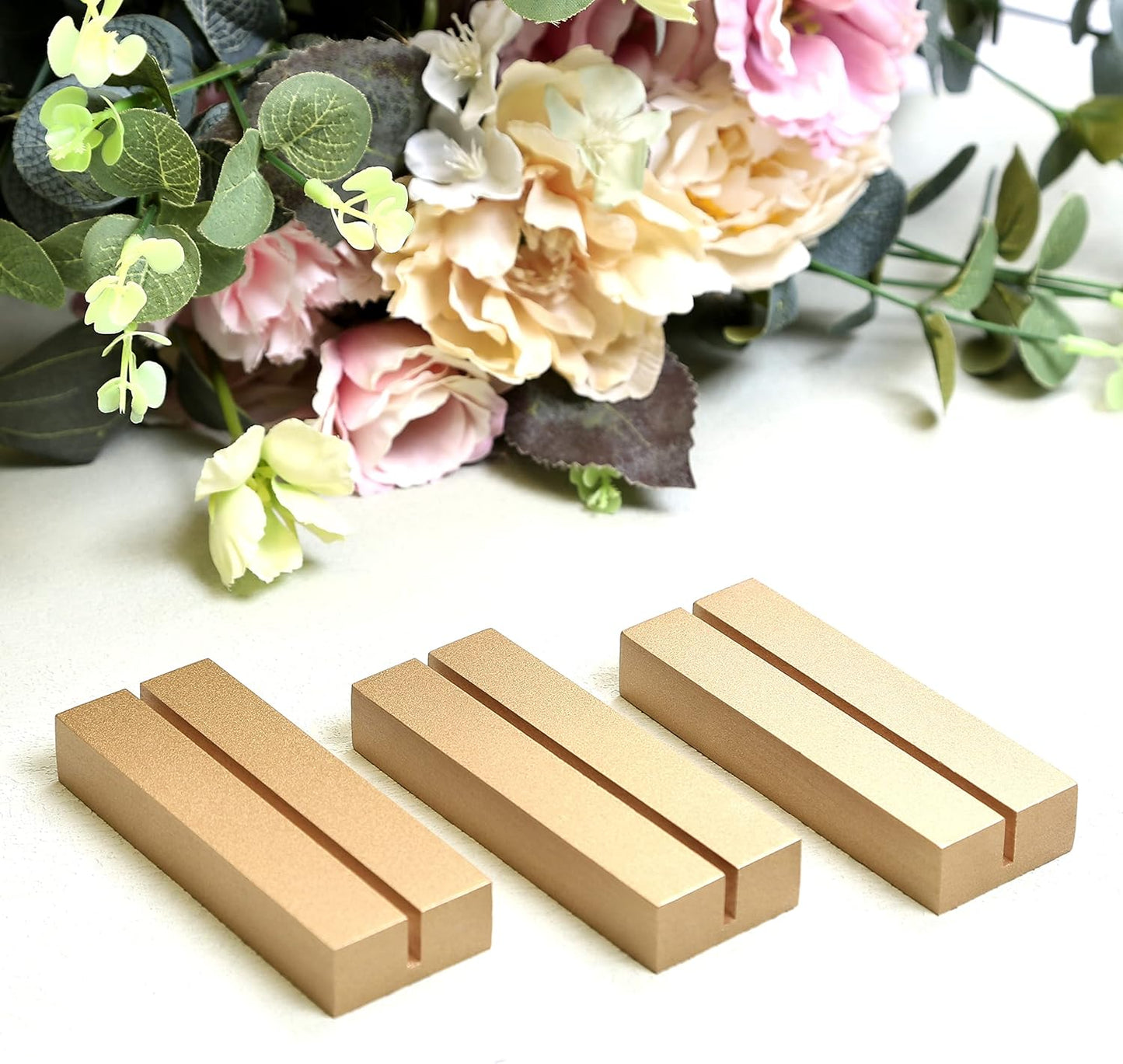UNIQOOO 20 Pack 4" Gold Birch Wood Stands for Wedding Acrylic Sign, Wood Table Number Holders for 1/8 Thick Acrylic Sheets | Wedding Display Stand, Card Holder for Bar Menu, Retail Sign, Party