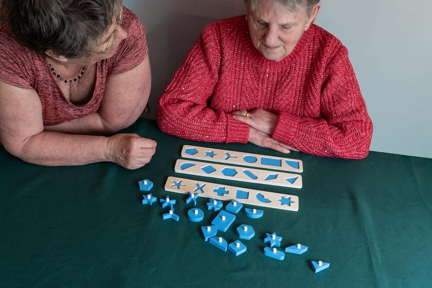 Activities for Seniors - A Shape Sorting Puzzle for The Elderly - Dementia - Alzheimer's, Learning Disabilities